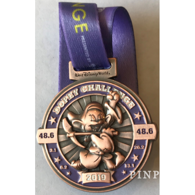 WDW - runDisney Marathon Weekend 2019 - 25th Anniversary - Dopey Challenge Medal Replica
