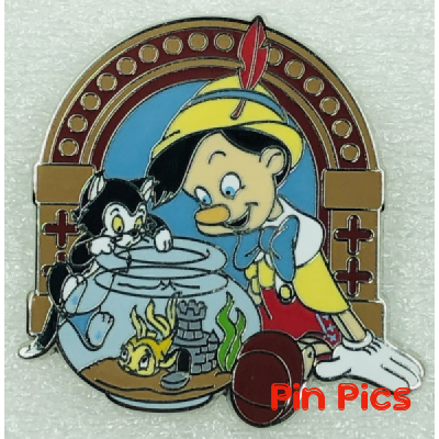 Pinocchio, Figaro and Cleo - Best Friends - One Family - Mystery