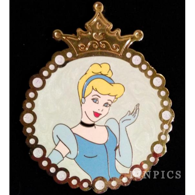 DS - Princess Pearl Medallion - Cinderella