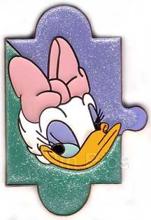 JDS - Daisy Duck - Mickey & Friends Puzzle Pin Collection - From a 9 Pin Set