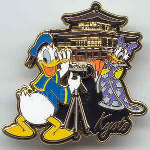 TDR - Donald and Daisy - Photograph - Kyoto - Tokyo Disney Experience