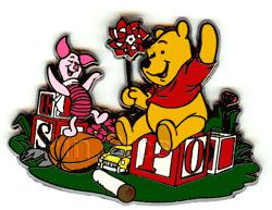 DLR - Pooh & Piglet Toys (Annual Passholder)