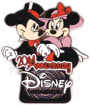 WDW - Mickey & Minnie - Disney Channel 20th Anniversary