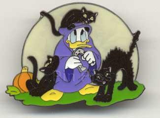 2002 DCA Halloween Donald w/ Black Cats PROTOTYPE