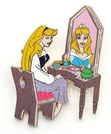 Disney Auctions - Aurora in Her Mirror