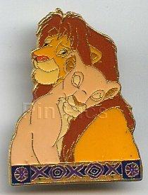 Lion King - Adult Simba & Nala Embrace