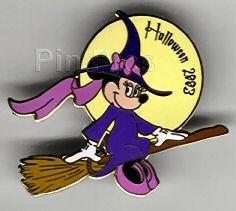 Disney Auctions - Halloween 2003 Minnie as Witch (Gold Prototype)