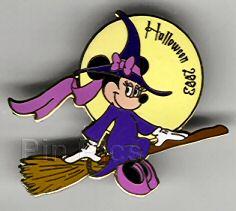 Disney Auctions - Halloween 2003 Minnie Mouse as Witch (Silver Prototype)