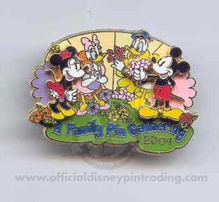 WDW - Mickey, Minnie, Donald & Daisy - Family Pin Gathering
