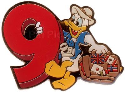 Larger 1999 Year Characters Pin - (Donald / 9) - Bucket Hat