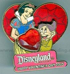 DLR - Snow White & Dopey - Valentine's Day 2005