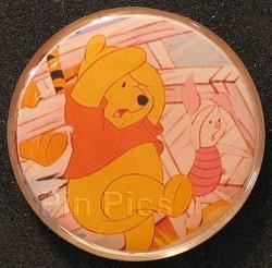 Pooh & Piglet Covering Eyes (Round)