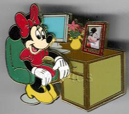Minnie Mouse - Businesswoman