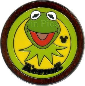 DLR - Cast Lanyard Series 4 - Muppets Collection (Kermit)