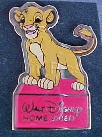 Walt Disney Home Video - Lion King Simba - (red)