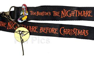 DS - Jack and Sally - Nightmare Before Christmas -  Lanyard, Medallion and Pin