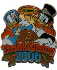 WDW Cast Member Exclusive - Thanksgiving 2006 (Donald & Daisy Duck)
