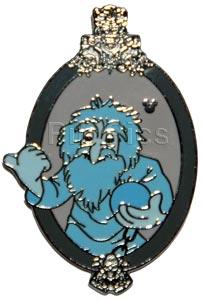 DL - Gus - Hitchiking Oval Picture Frame - Haunted Mansion - Hidden Mickey Lanyard 2007