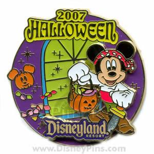 DLR - Halloween 2007 - Pirate Mickey