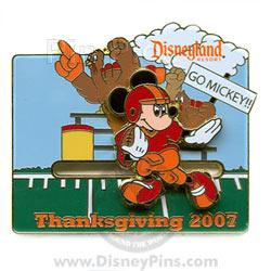 DLR - Thanksgiving 2007 - Mickey Mouse