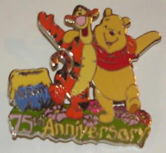 Disney Auctions - Winnie the Pooh 75th Anniversary (Pooh and Tigger) Silver Prototype