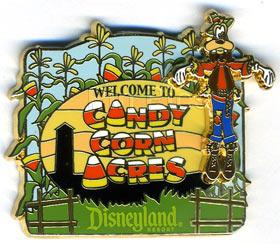 DLR - Candy Corn Acres - Scarecrow Goofy (3D)