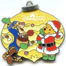 HKDL - A Sparkling Christmas 2008 - Pooh & Tigger