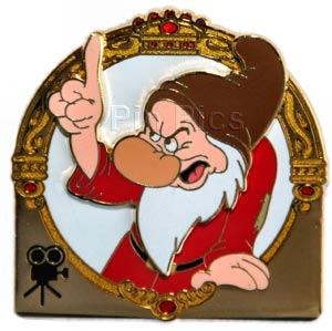 DLR - Walt's Classic Collection - Walt Disney's Snow White and the Seven Dwarfs - Grumpy