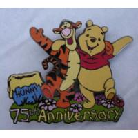 Disney Auctions - Winnie the Pooh 75th Anniversary (Pooh and Tigger) Black Prototype