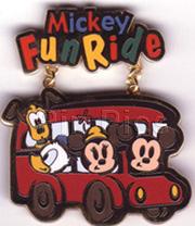 JDS - Pluto, Mickey & Minnie Mouse - Red Bus - Mickeys Fun Ride