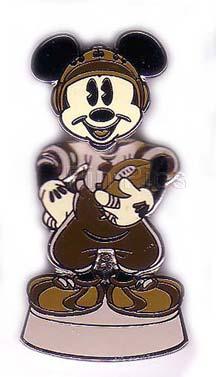 Old Time Mickey Bobble Head Series (Football)