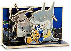 DS - Finding Nemo 3-D Diorama Pin Set - Marlin, Dory, Bruce, Anchor, and Chum ONLY