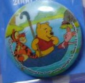 Button - JDS Countdown 2000 - Winnie, Piglet & Tigger In A Umbrella
