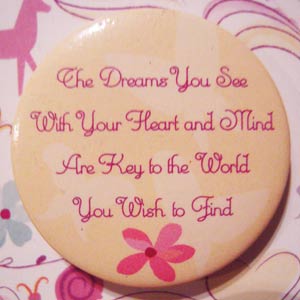 Disney's Tangled 7 Collectible Buttons - Dreams Quote Only