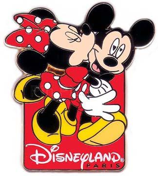 DLRP - Mickey and Minnie Kissing (Bisous)